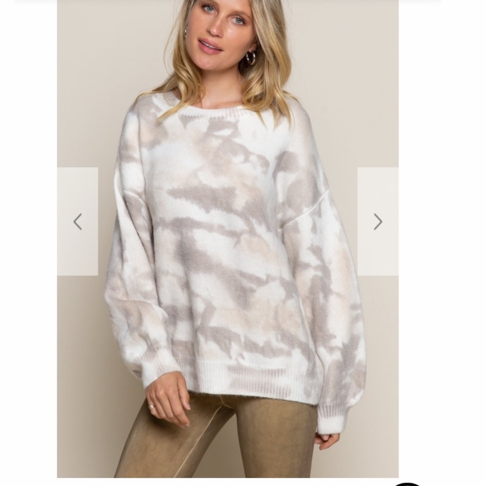 ✨ Dusty Woods Cozy Pullover - Picture 4 of 5